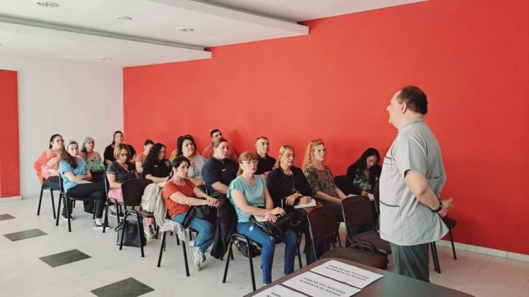 Clorinda: Se llevó a cabo una capacitación sobre primeros auxilios psicológicos en situaciones de crisis