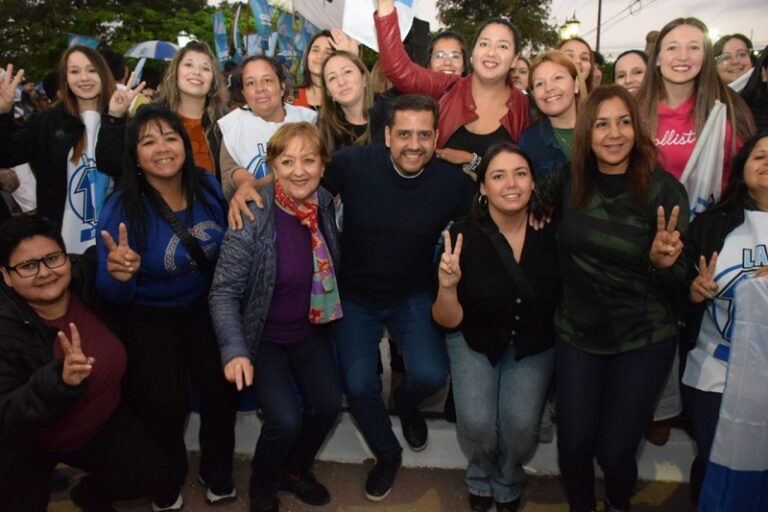 Fernández Patri: “Se viene una nueva etapa donde los barrios de la ciudad de Formosa sean reparados históricamente”