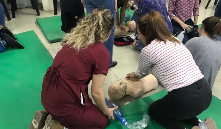 El Hospital de la Madre y el Niño fue sede del curso de soporte vital avanzado pediátrico