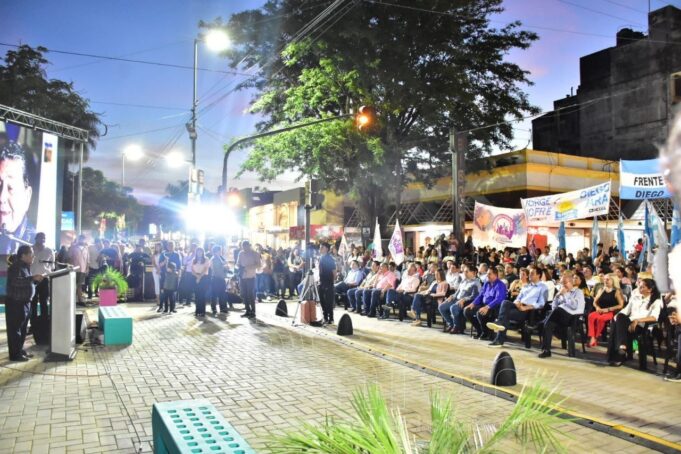 El vicegobernador Solís acompañó la inauguración del Paseo Histórico “Avenida 25 de Mayo”
