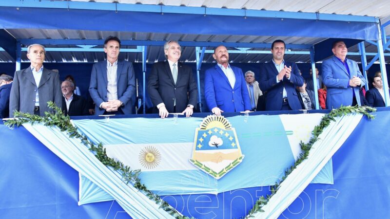 El presidente Fernández acompañó a Insfrán en los festejos por los 68 años de la Provincialización