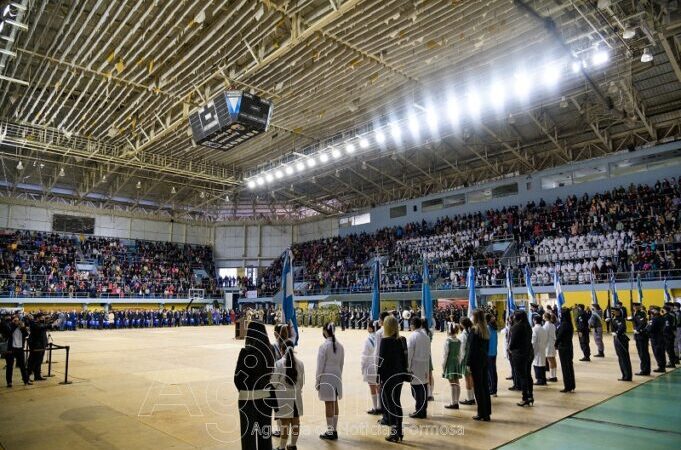 El acto central por el Día de la Bandera será en el Estadio Cincuentenario
