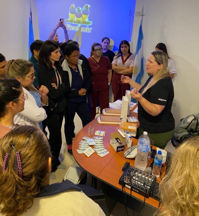 Brindaron capacitaciones para optimizar la extracción de sangre por sistema cerrado
