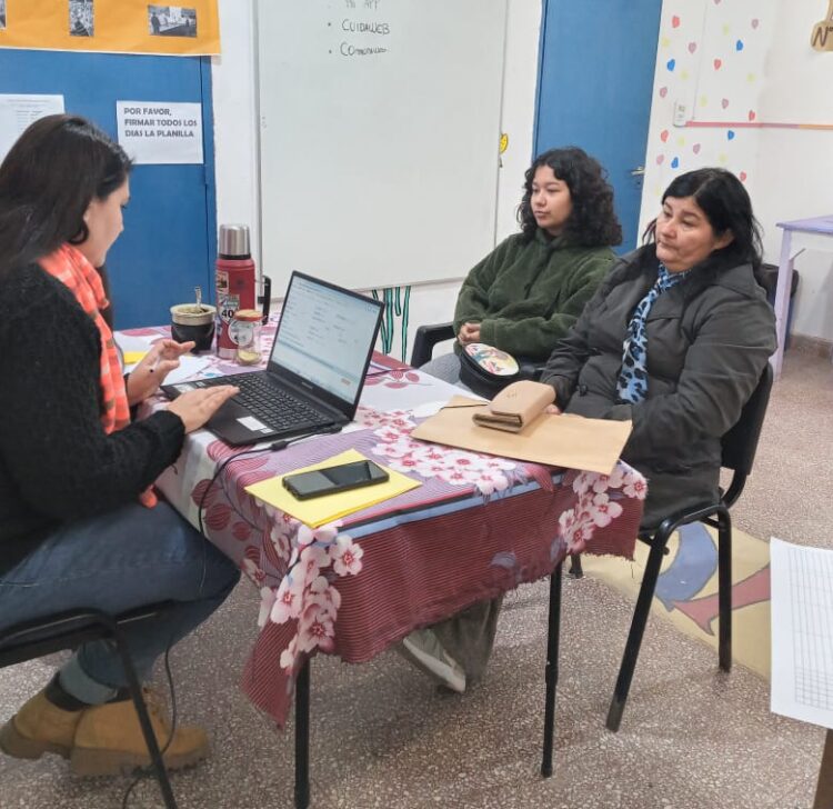 Becas Progresar: Nueva convocatoria y acompañamiento a jóvenes en las inscripciones