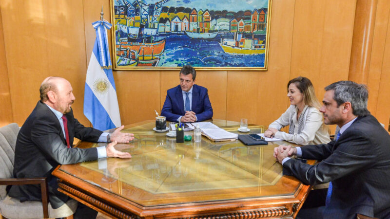 Por gestiones del gobernador Insfrán, se ejecutará la interconexión eléctrica de alta tensión entre Formosa y Paraguay