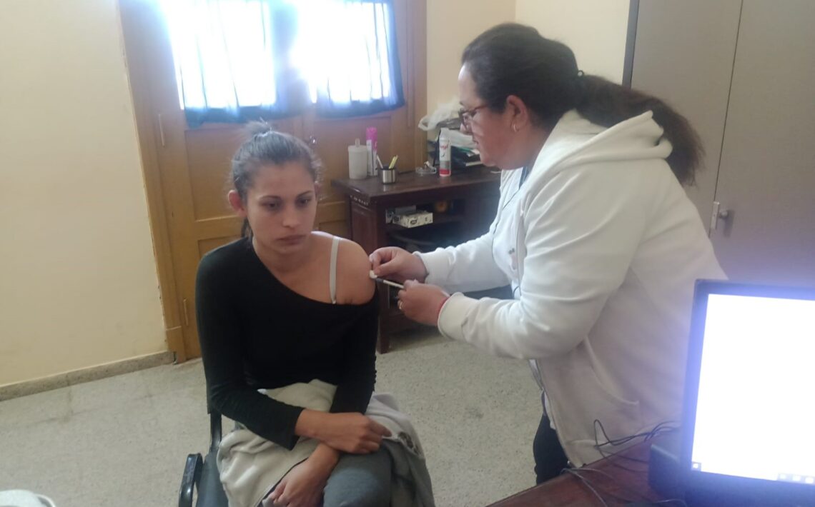 Hospital de Pozo del Tigre: Intensificó la vacunación contra la hepatitis B a lo largo de julio