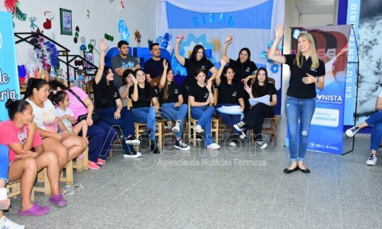 El CIDAC del Lisbel Rivira promueve un espacio de encuentro exclusivo para mujeres