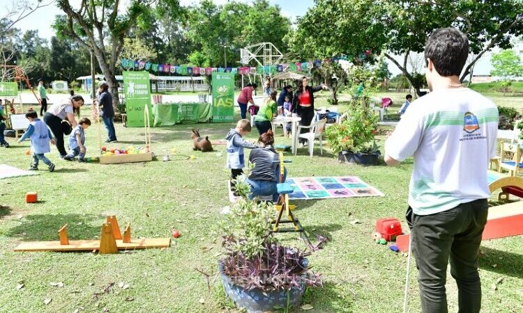 Niños de un jardín de la ciudad capital visitaron el predio donde funciona el Programa de Equinoterapia