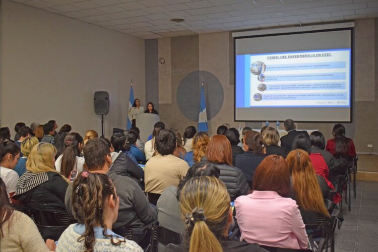 Organizan el próximo XVI Simposio de Enfermería Integral en el HAC