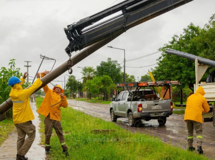 Refsa trabaja en restablecer servicio de energía tras tormenta que afectó Capital, Tatané y el oeste provincial