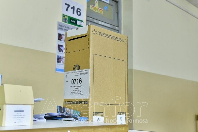 Segunda vuelta electoral: comienza distribución de urnas al interior provincial