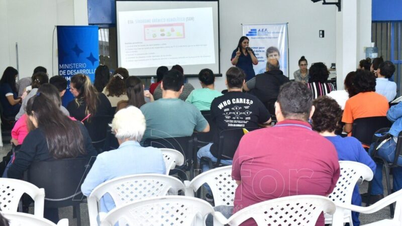 Emprendedores culminaron capacitación sobre manipulación segura de alimentos