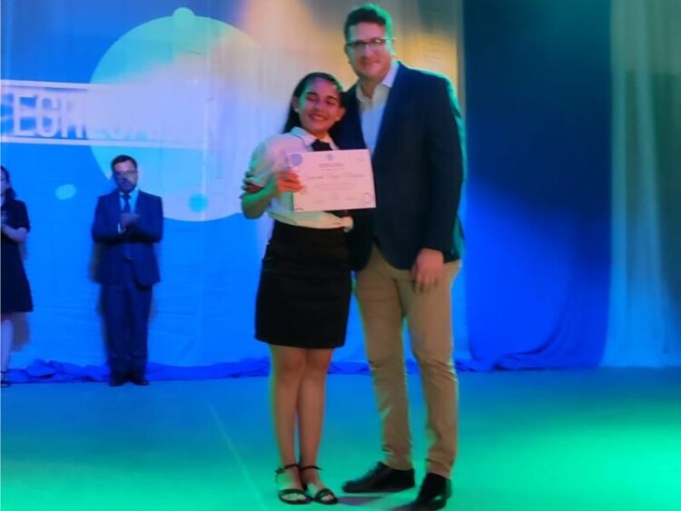 Egresaron 50 nuevos profesionales del ISPAF