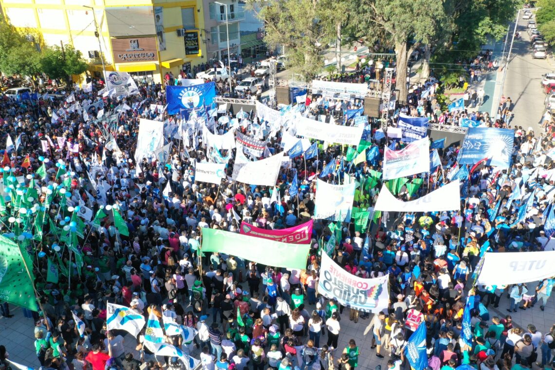 Masiva convocatoria al paro de la CGT en Formosa en rechazo de la Ley Ómnibus del Gobierno Nacional