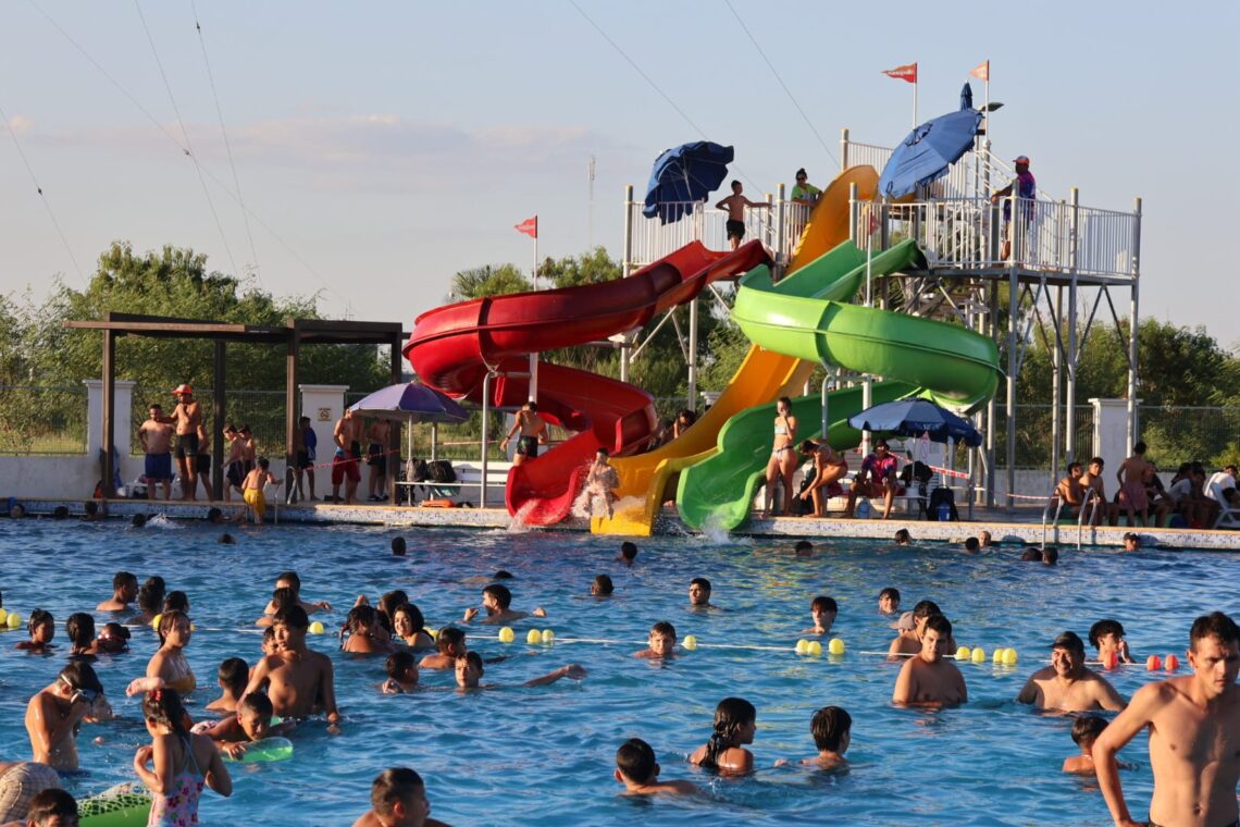 “La familia formoseña se apropió del Parque Acuático para disfrutarlo”