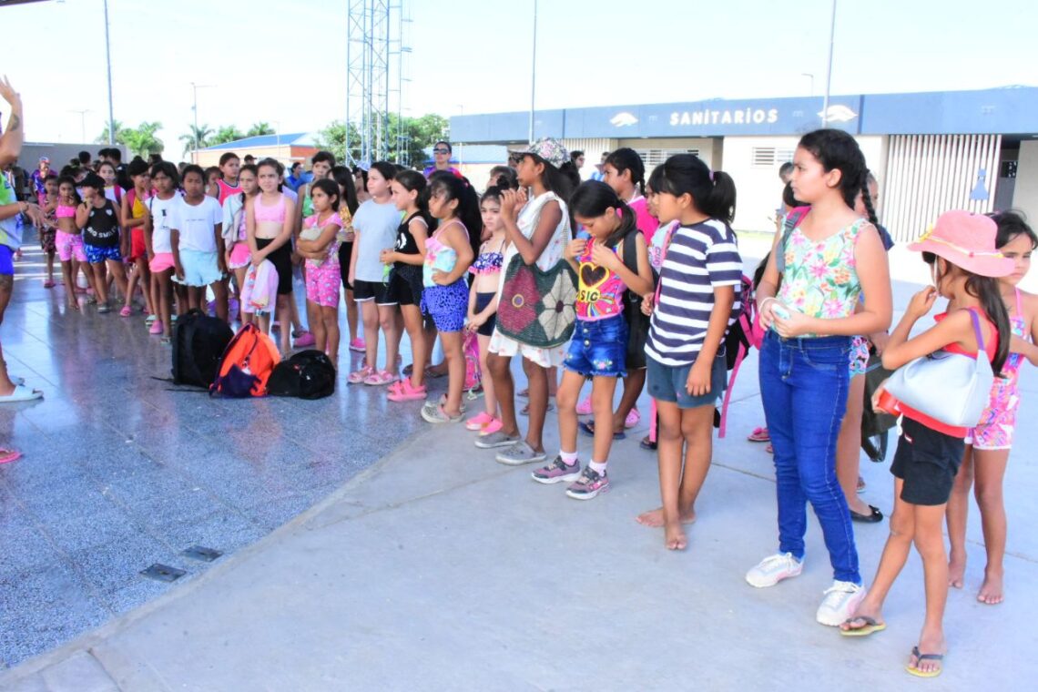 Controles de salud en la colonia de vacaciones del Parque Acuático