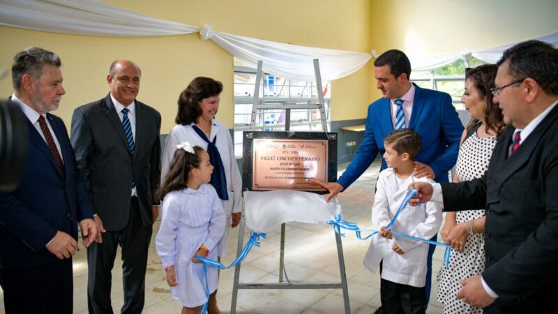 El vicegobernador Solís encabezó un acto por el 50° aniversario de la EPEP N° 346 de Laguna Blanca