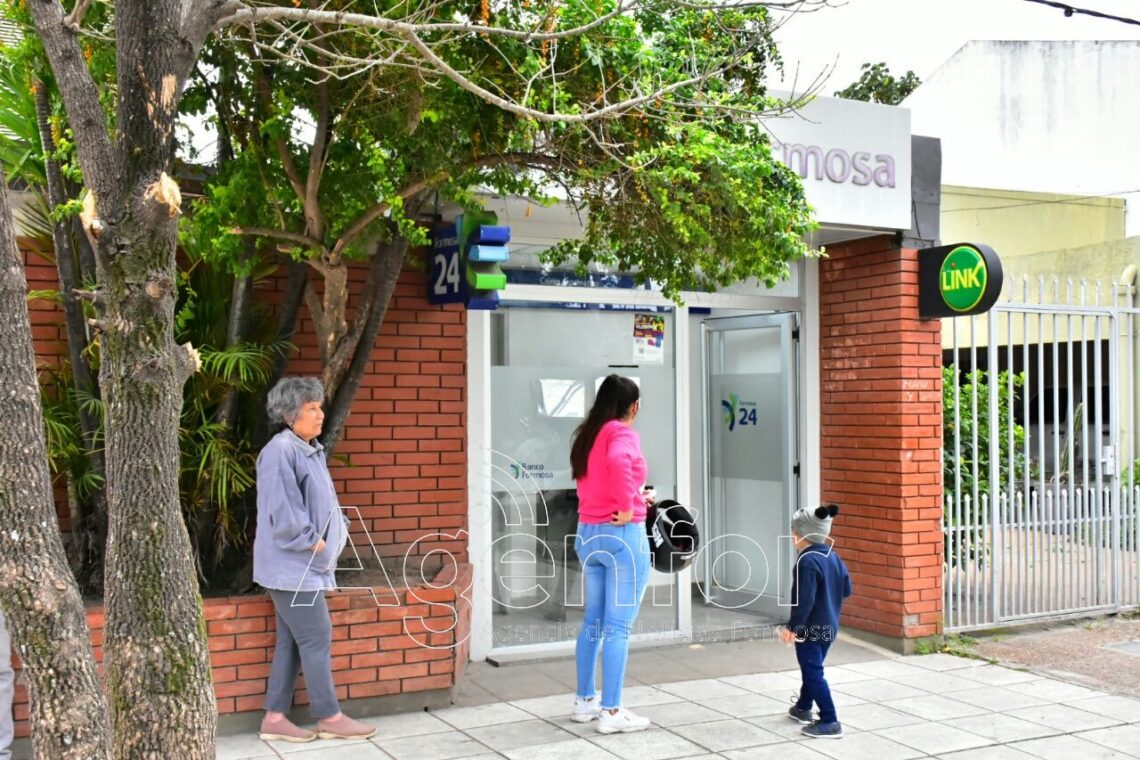 El 27 de marzo inicia el pago de haberes a agentes estatales