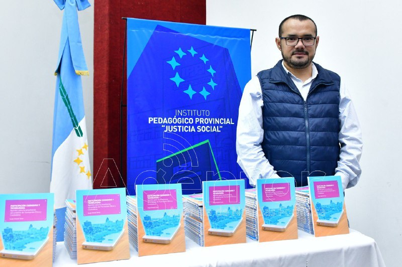 El Instituto Pedagógico Provincial realizó la presentación del libro “Participación ciudadana y tecnologías”