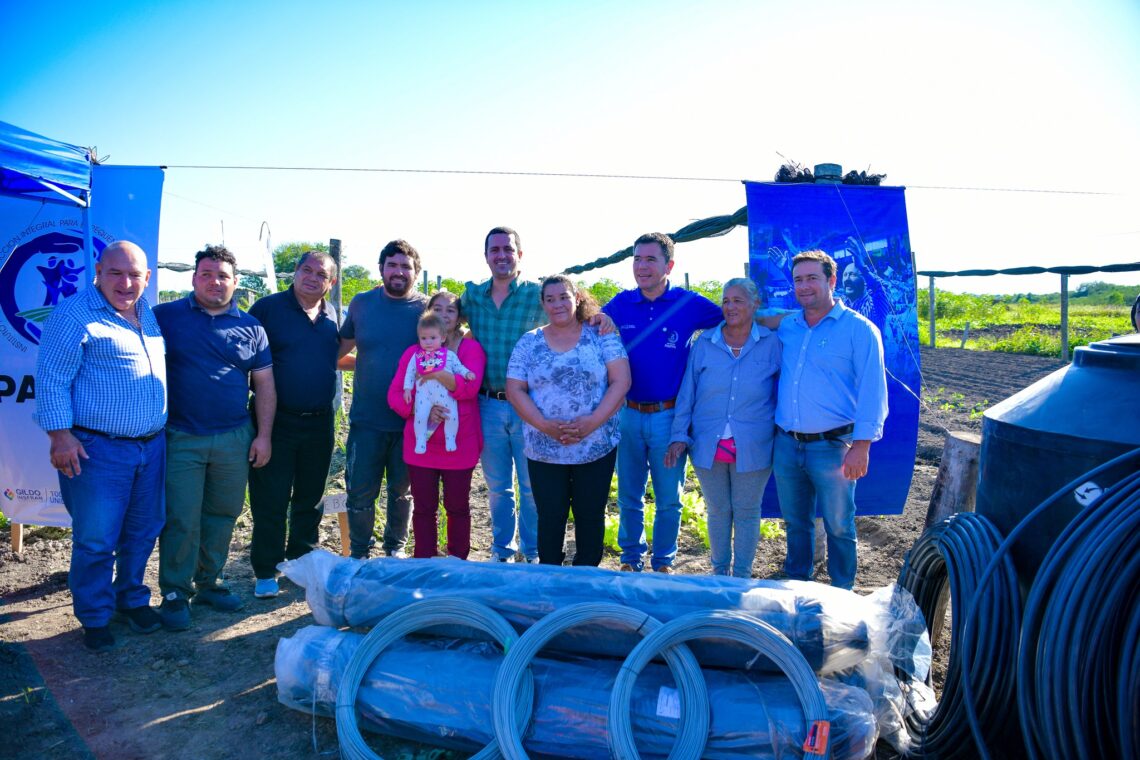 El vicegobernador Solís participó de la jornada de capacitación hortícola en Colonia Lote 9