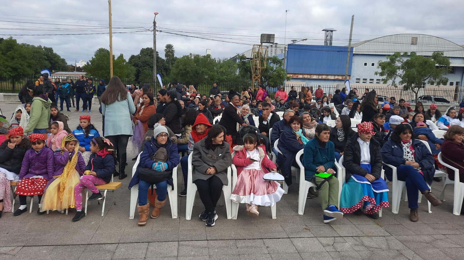 Direcciones del Ministerio de la Comunidad festejaron el Día de la Patria