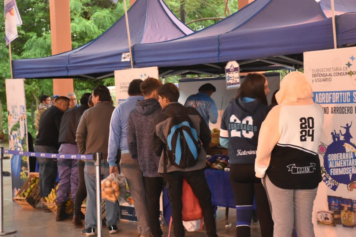 Soberanía Alimentaria Formoseña comercializó más de 1500 kilos de alimentos en Fortín Lugones