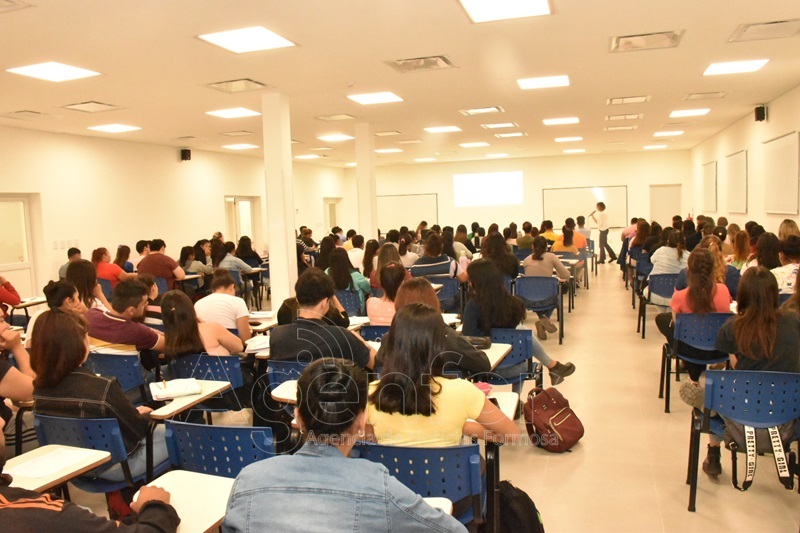 Docente de Medicina de la UPLaB resaltó el interés por aprender de los estudiantes