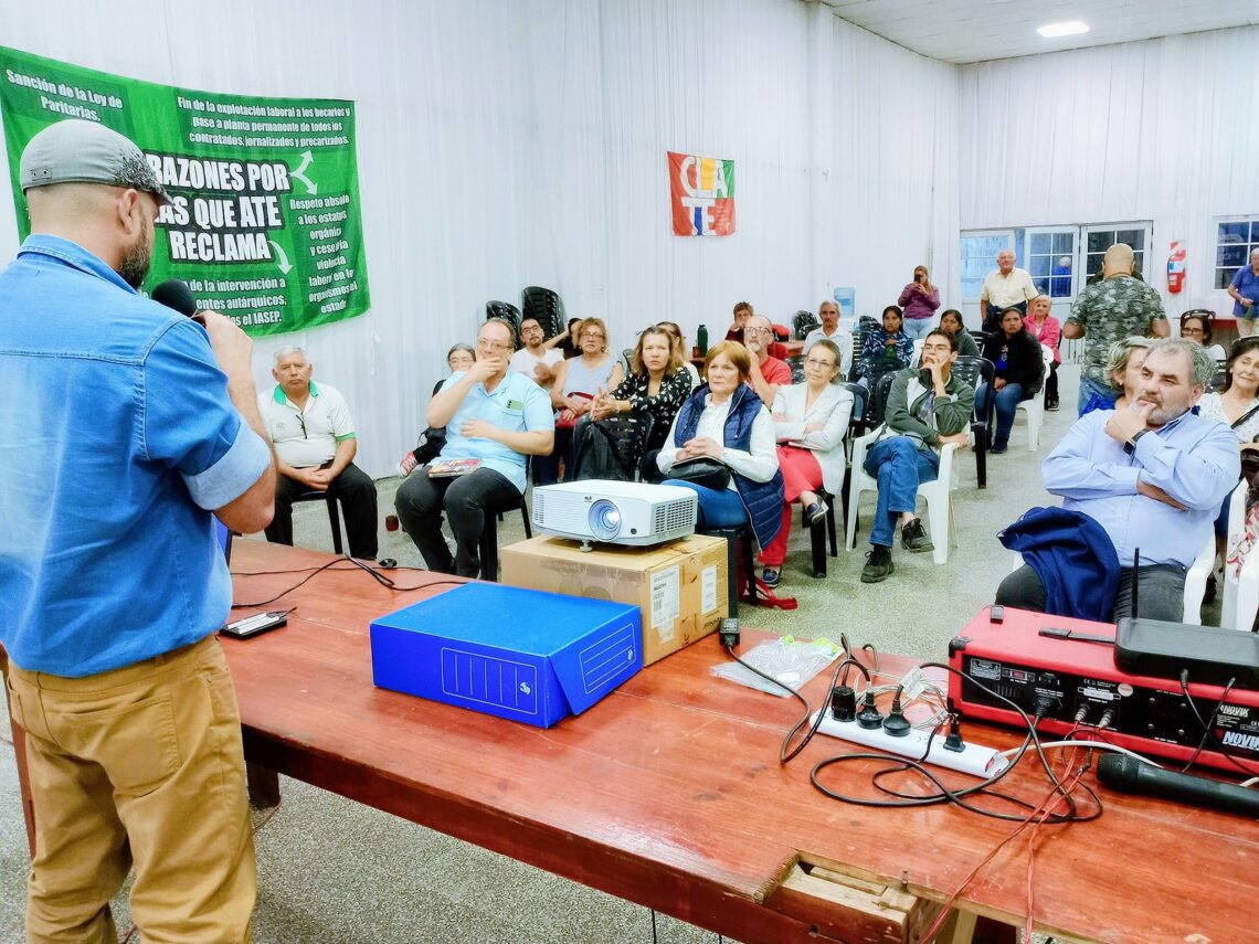 ATE presentó la película “Lago Escondido, soberanía en juego” de Camilo Gómez Montero