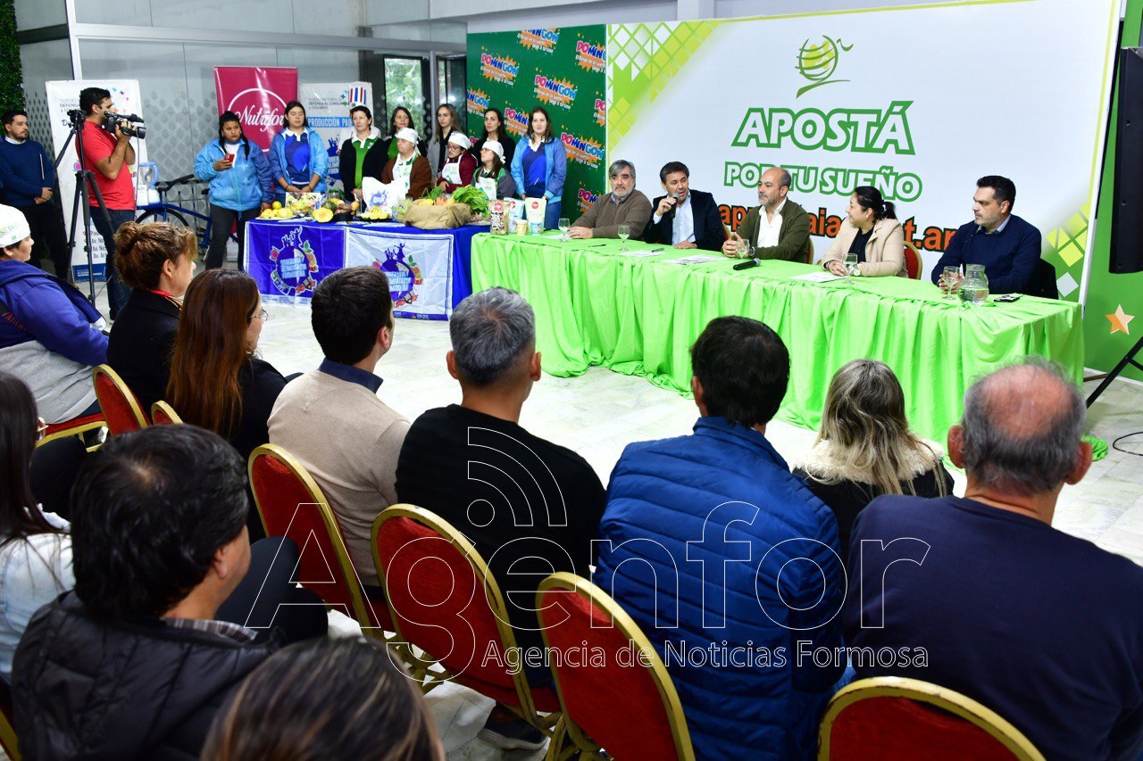 Con la firma de convenio, el IAS puso en marcha el programa “Sabores con Identidad”