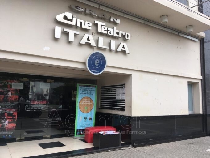 Por las vacaciones de invierno, funciones infantiles gratuitas en el Teatro Cine Italia