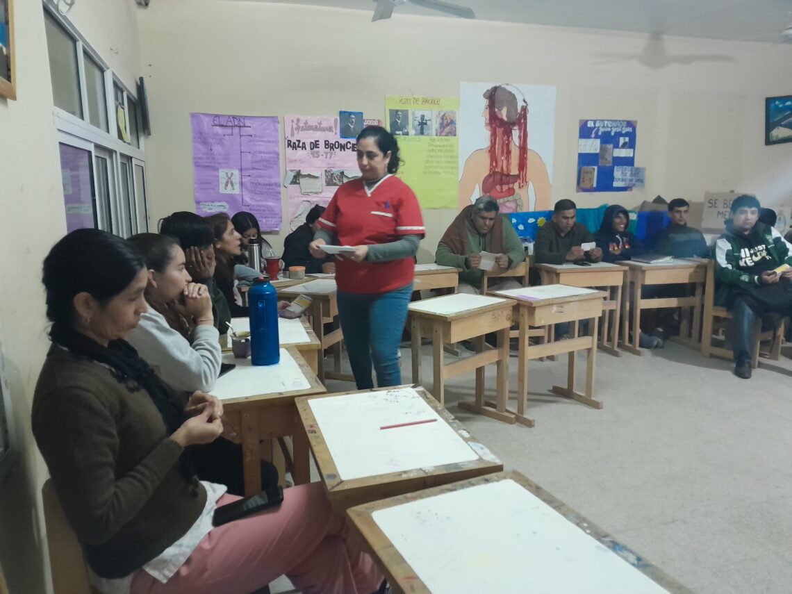 Enseñan Educación Sexual Integral a estudiantes de Fortín Lugones