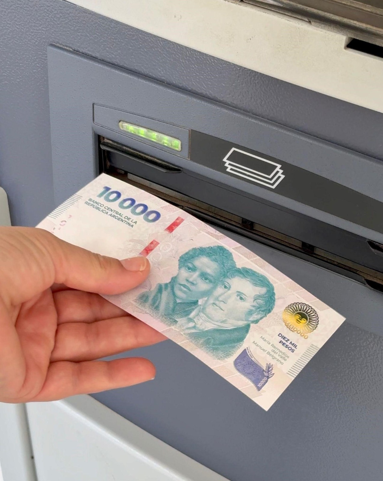 Banco Formosa informa que las extracciones menores a $200 mil pesos se realizan únicamente por cajeros automáticos