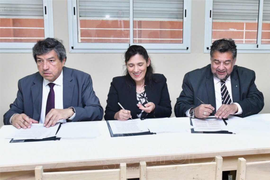 Firmaron protocolo de actuación ante detección de consumos problemáticos de sustancias en escuelas