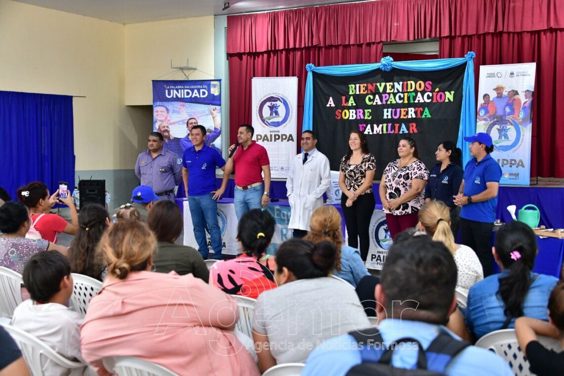 Interesante capacitación en huerta para toda la comunidad educativa de la EPEP N° 513