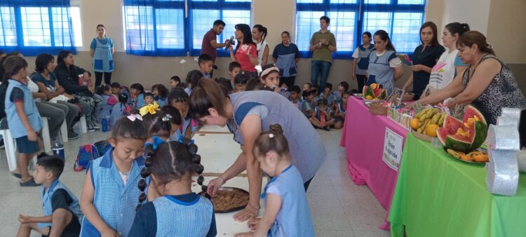 Realizaron un taller de alimentación saludable en la EJI N° 26