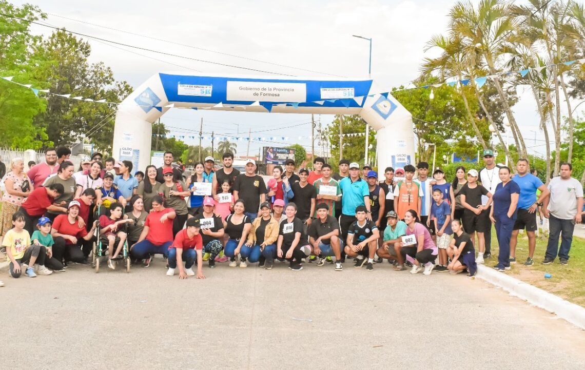 Maratón “Espinillo Corre 5k”: Más 100 participantes entre adultos, niños y alumnos de la Escuela Especial local