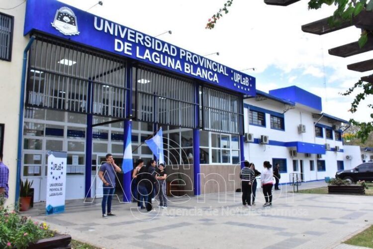 Con noviembre, comienza la preinscripción para carreras de la Universidad Provincial de Laguna Blanca
