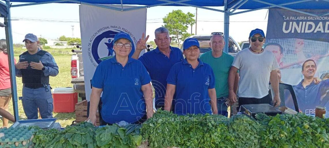 El Programa de Acción Comunitaria «Todos Unidos» visitó el barrio Lisbel Rivira