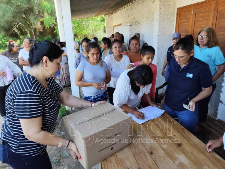 El Gobierno de Formosa entregó más de dos mil cajas alimentarias a comunidades aborígenes