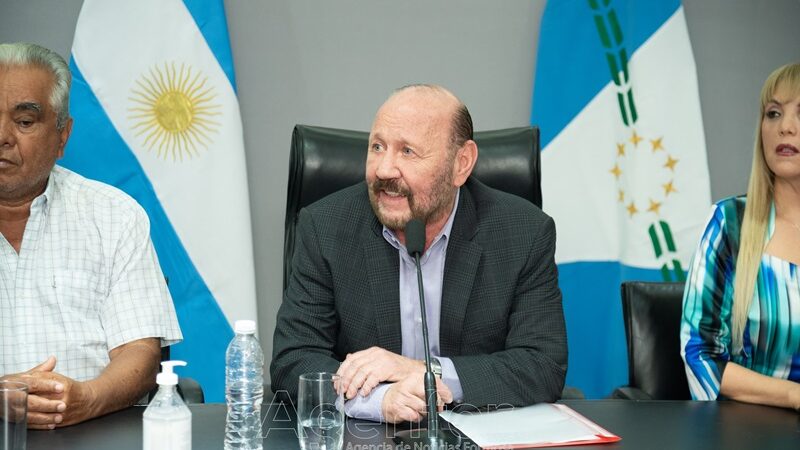 Insfrán exhortó a los gobernadores a “estar más unidos que nunca”, en la defensa del federalismo