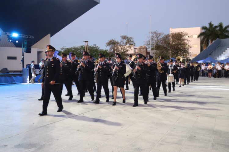 Se realizó la Expo Policial 2024 y el primer Encuentro Internacional y Regional NEA de bandas de música