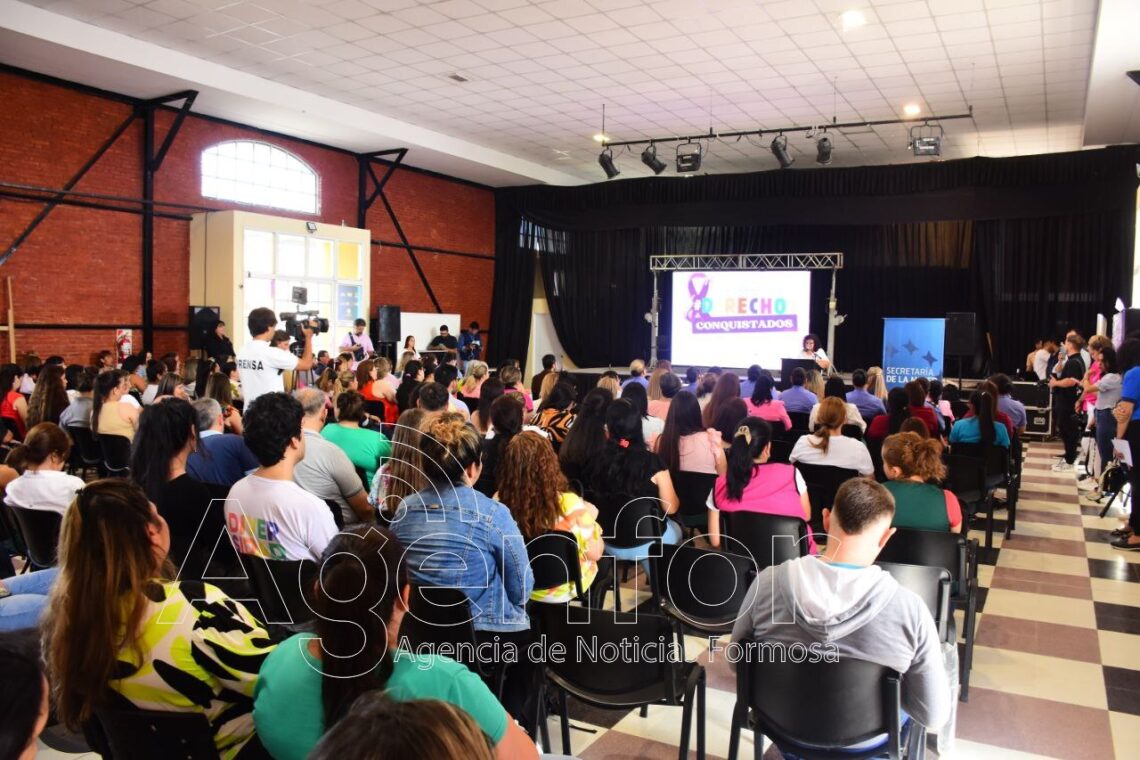 25N: Tuvo lugar un conversatorio sobre la igualdad de género en el Modelo Formoseño