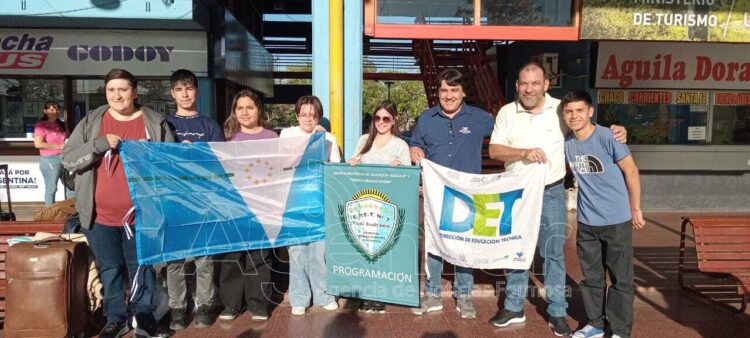 Docentes y estudiantes de la EPET 7 y EPET 4 partieron a competir en instancias nacionales