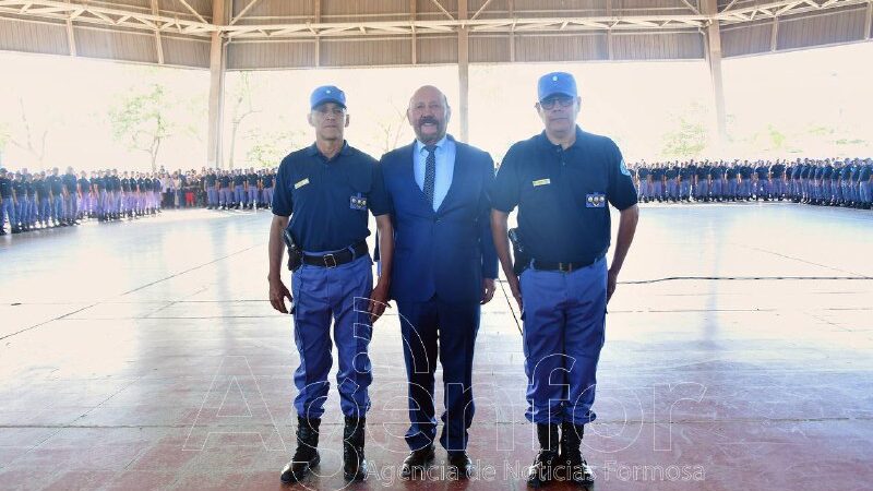 El orgullo de los uniformados ascendidos