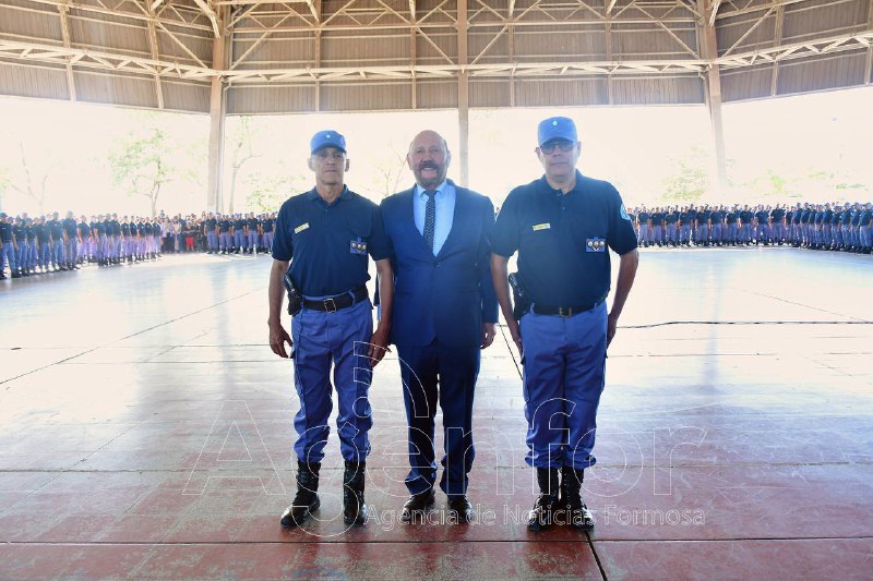 El orgullo de los uniformados ascendidos