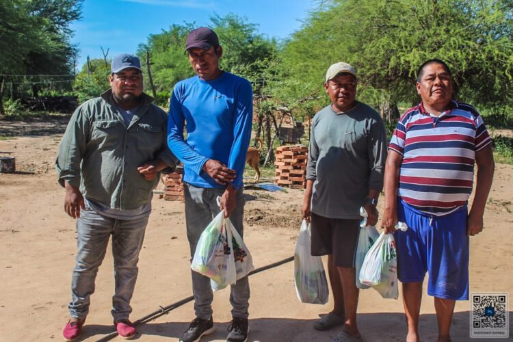 Se concretó la entrega de los presentes navideños en Ramón Lista