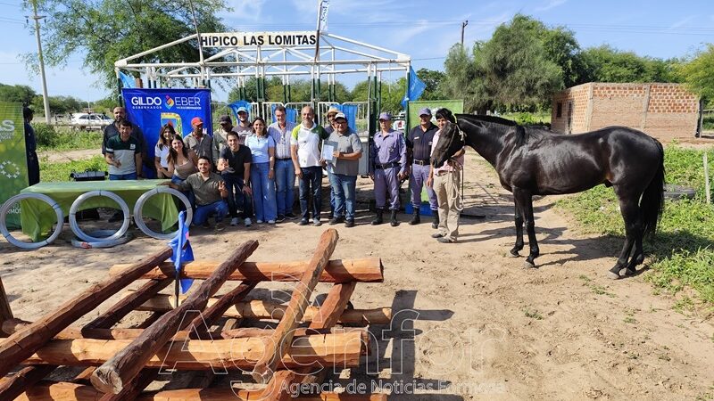 Reconocen al gobernador Insfrán por las obras para la renovación total del Hípico de Las Lomitas