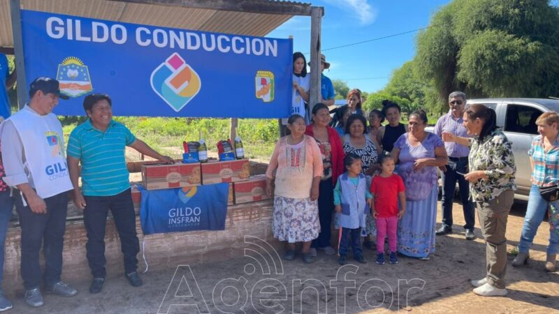 Comunidades originarias de Las Lomitas recibieron panes dulces y sidras