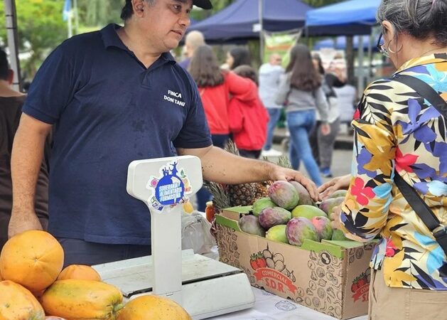 Más de 160 productores locales comercializaron sus productos en Soberanía Alimentaria Formoseña