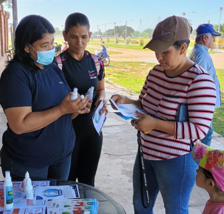 En Palo Santo refuerzan la lucha contra el dengue con un stand ubicado en el Paseo Ferroviario